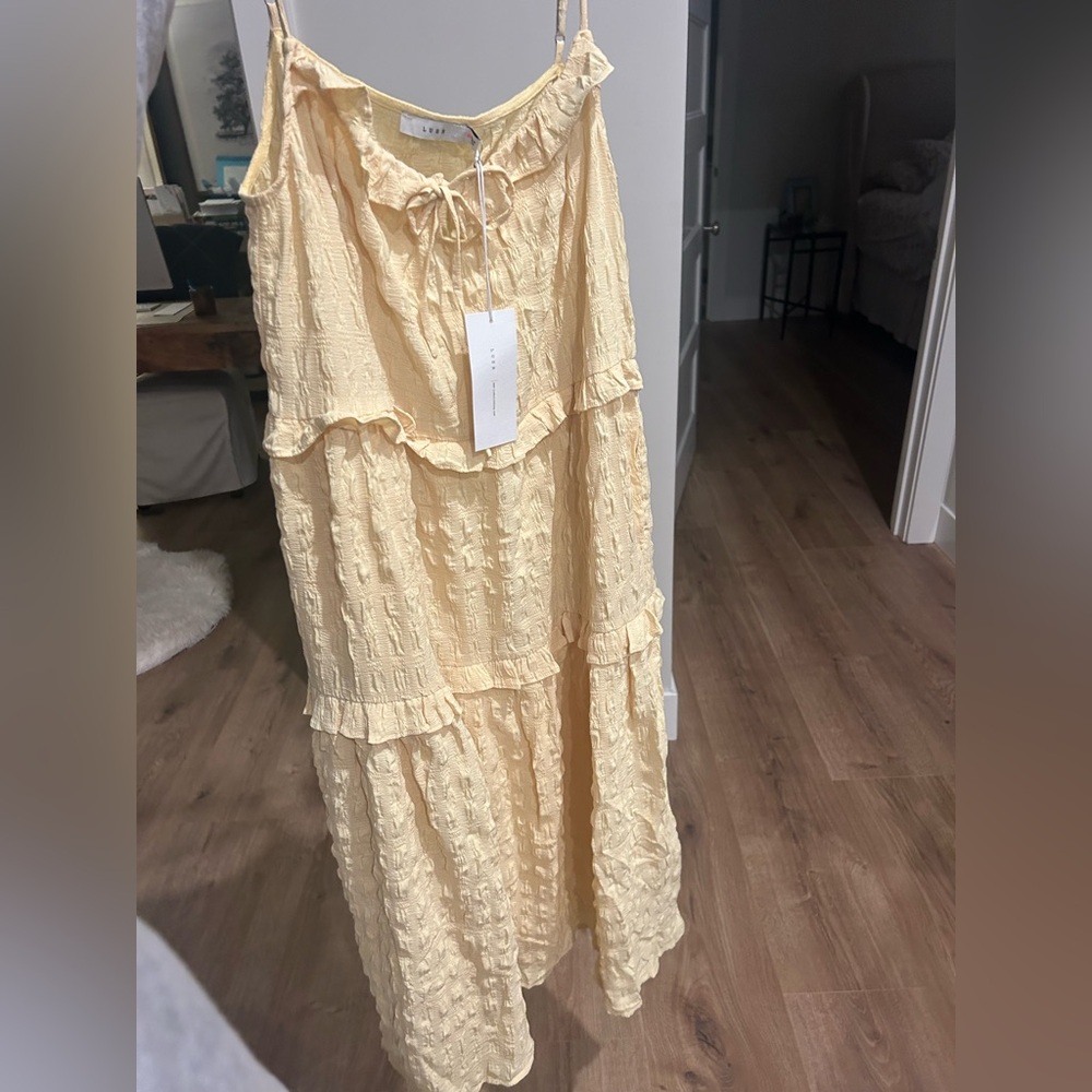 Lush Cream Textured Top